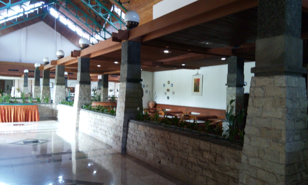 Telaga Asri Resto, Lido Resort, Sukabumi